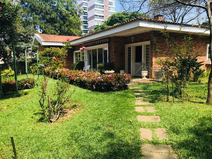 Foto 1 de Casa com 3 Quartos à venda, 923m² em Anchieta, São Bernardo do Campo