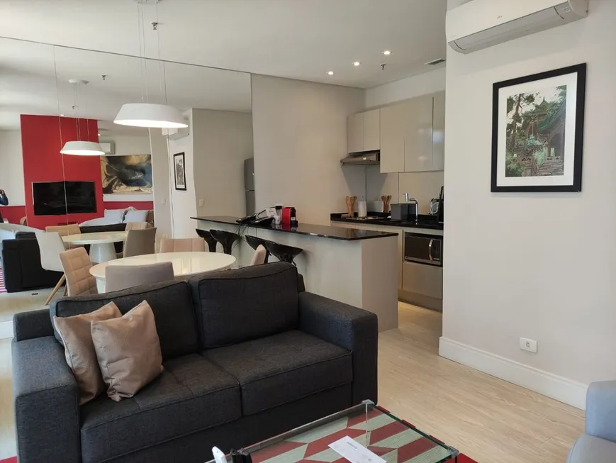 Foto 1 de Apartamento com 1 Quarto para alugar, 66m² em Vila Olímpia, São Paulo