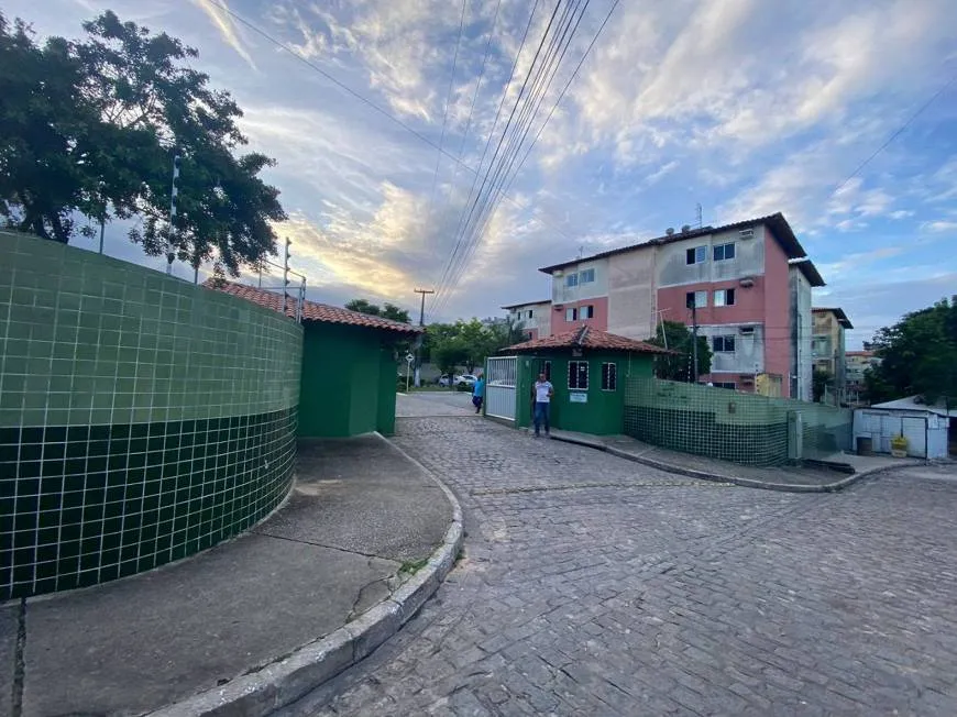 Foto 1 de Apartamento com 2 Quartos à venda, 55m² em Antares, Maceió