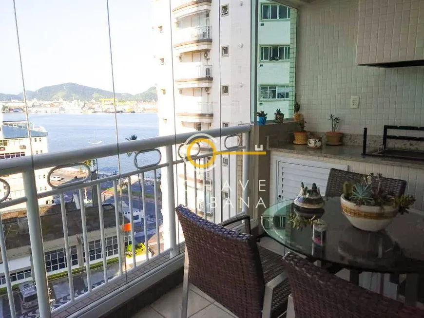 Foto 1 de Apartamento com 3 Quartos à venda, 199m² em Ponta da Praia, Santos