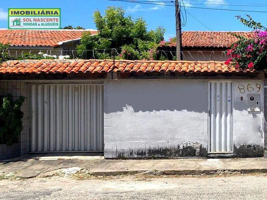 Foto 1 de Casa com 3 Quartos à venda, 160m² em Sapiranga, Fortaleza