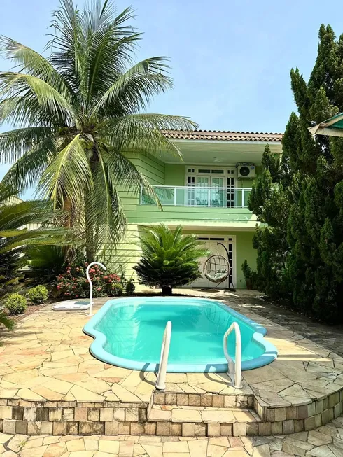 Foto 1 de Casa com 4 Quartos à venda, 200m² em Tomazinho, São João de Meriti