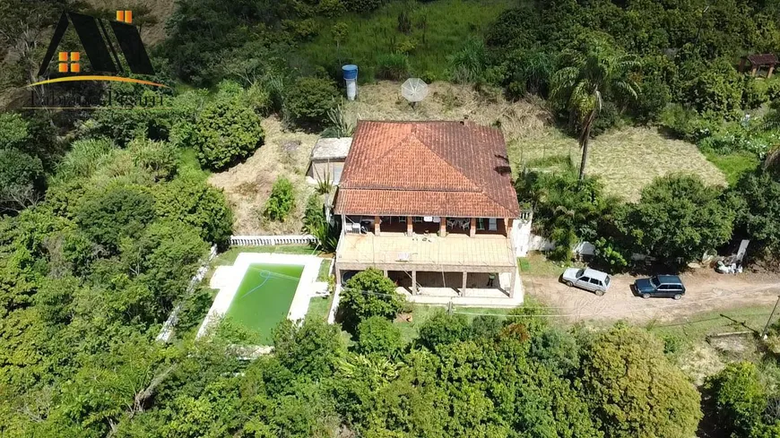 Foto 1 de Fazenda/Sítio com 3 Quartos à venda, 200m² em Zona Rural, Pinhalzinho