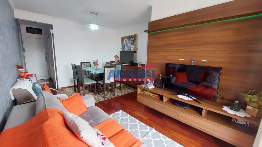 Foto 1 de Apartamento com 3 Quartos à venda, 76m² em Vila Machado , Jacareí