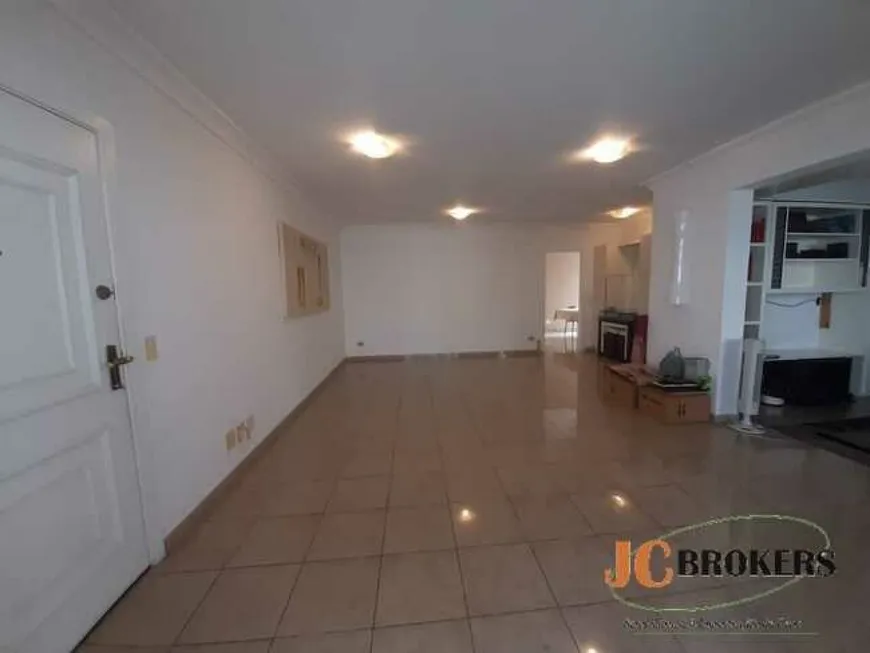 Foto 1 de Apartamento com 3 Quartos para alugar, 190m² em Campo Belo, São Paulo