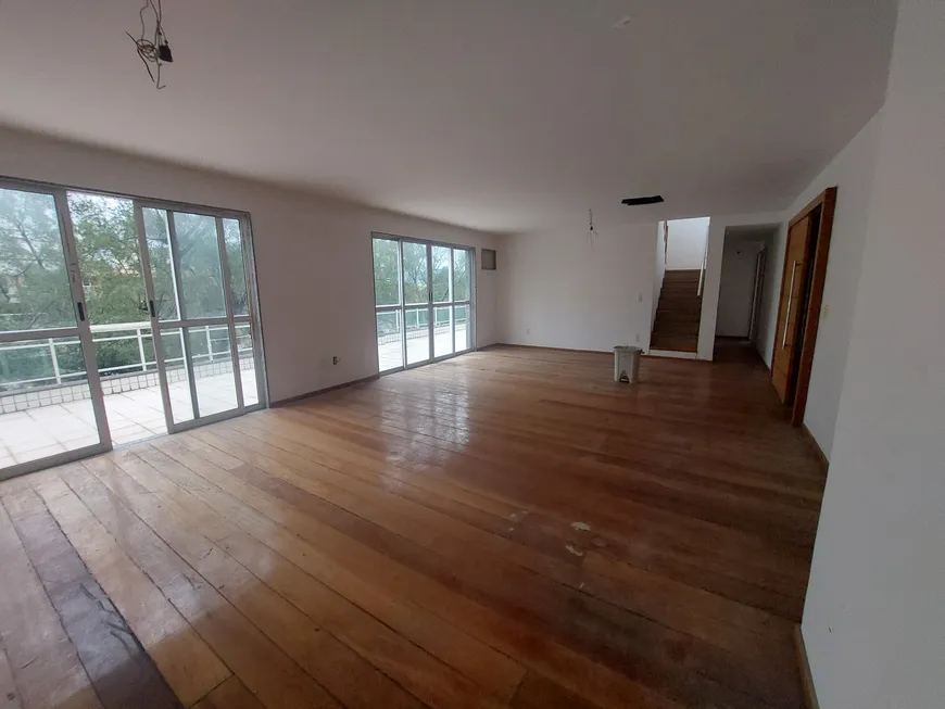 Foto 1 de Apartamento com 4 Quartos à venda, 330m² em Recreio Dos Bandeirantes, Rio de Janeiro