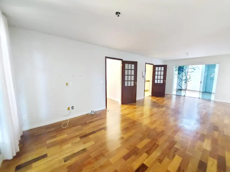 Foto 1 de Casa com 3 Quartos à venda, 174m² em Alto de Pinheiros, São Paulo