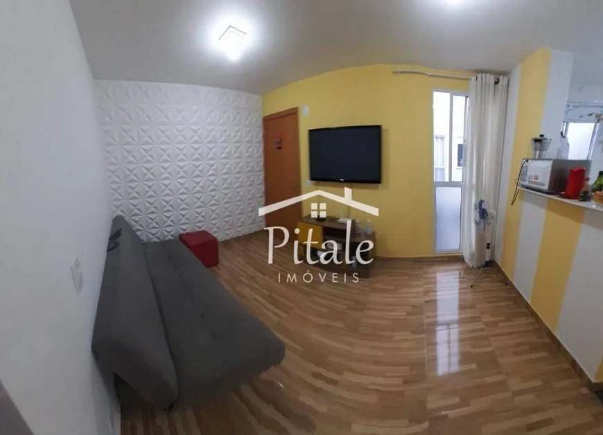 Foto 1 de Apartamento com 2 Quartos à venda, 40m² em Jardim Caiapia, Cotia