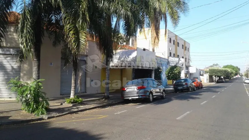 Foto 1 de Galpão/Depósito/Armazém com 3 Quartos à venda, 841m² em Boa Vista, São José do Rio Preto