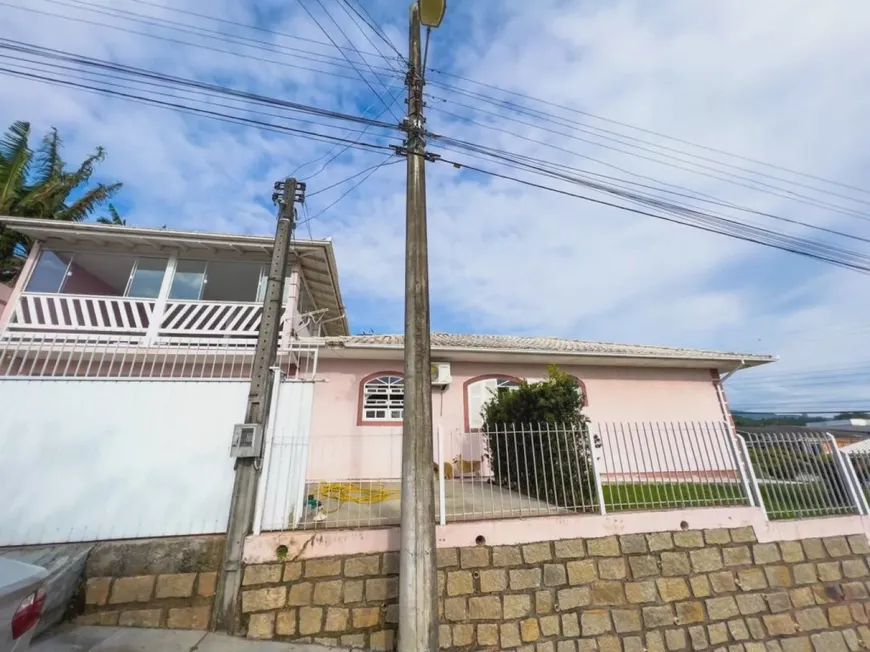 Foto 1 de Casa com 3 Quartos à venda, 180m² em Morro da Bina, Biguaçu