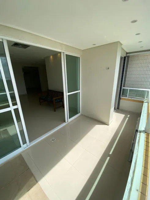 Foto 1 de Apartamento com 3 Quartos à venda, 157m² em Ponta Do Farol, São Luís