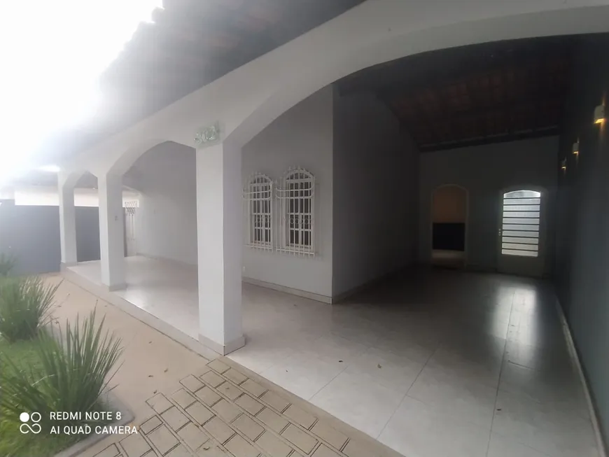 Foto 1 de Casa com 3 Quartos à venda, 210m² em Distrito Industrial, Sete Lagoas