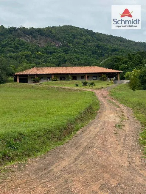 Foto 1 de Casa de Condomínio com 4 Quartos à venda, 380m² em Lomba Grande, Novo Hamburgo