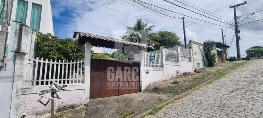 Foto 1 de Casa com 4 Quartos à venda, 450m² em Costazul, Rio das Ostras