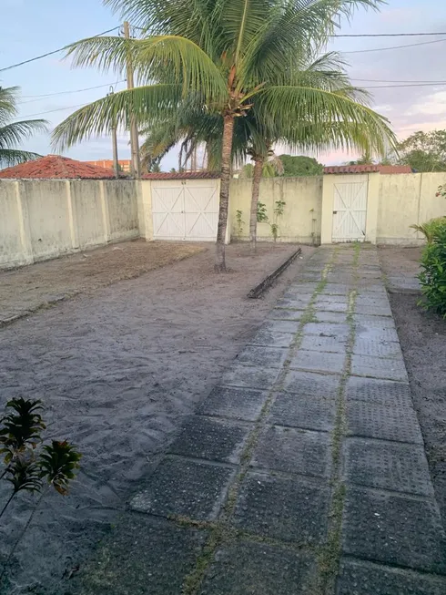 Foto 1 de Casa com 3 Quartos à venda, 360m² em Barra de Catuama, Goiana