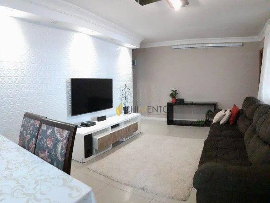 Foto 1 de Casa com 3 Quartos à venda, 150m² em Vila Lucinda, Santo André
