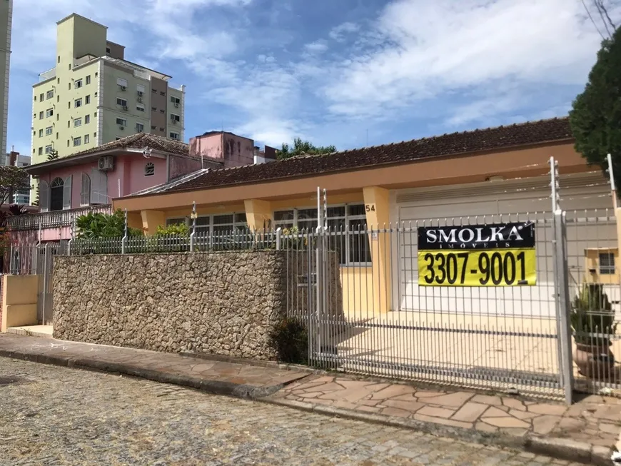 Foto 1 de Casa com 4 Quartos à venda, 245m² em Agronômica, Florianópolis