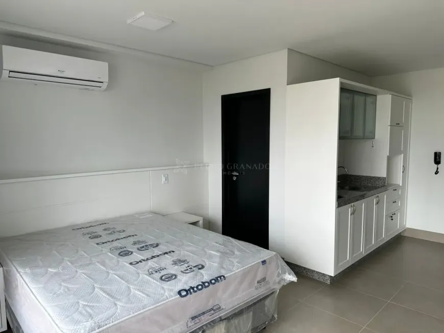 Foto 1 de Flat com 1 Quarto para alugar, 35m² em Zona 01, Maringá