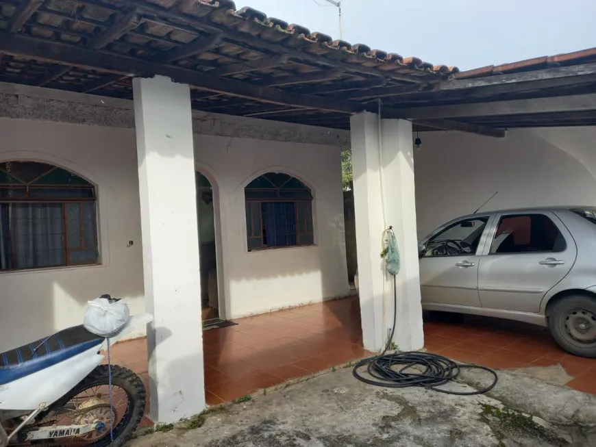 Foto 1 de Casa com 3 Quartos à venda, 150m² em Centro, Pedro Leopoldo