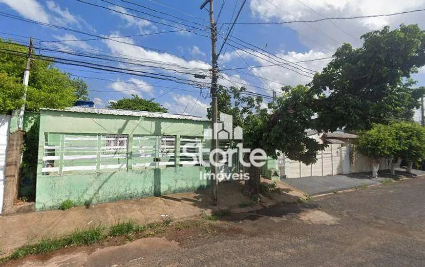 Foto 1 de Lote/Terreno à venda, 537m² em Tibery, Uberlândia
