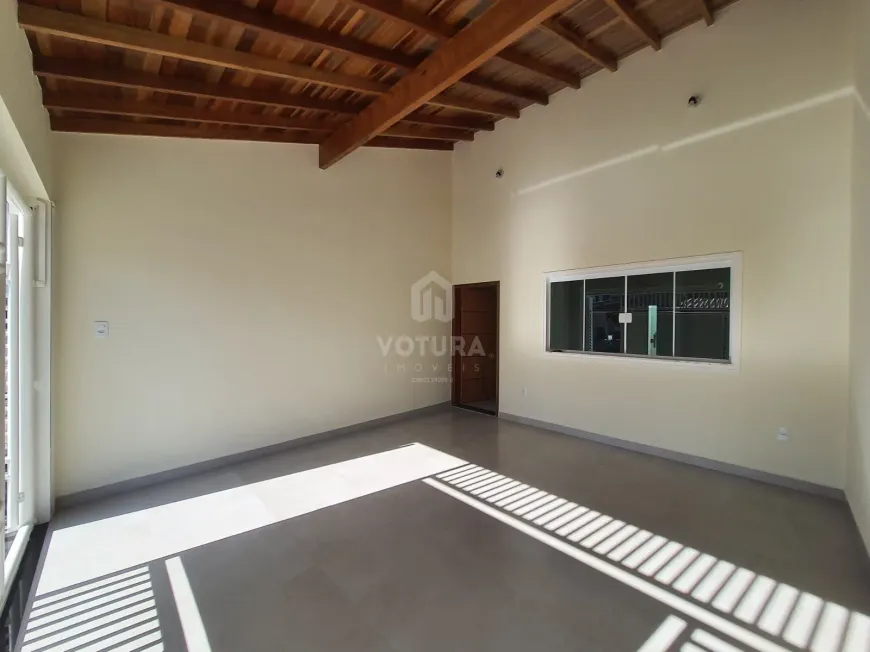 Foto 1 de Casa com 3 Quartos à venda, 138m² em Vila Todos os Santos, Indaiatuba