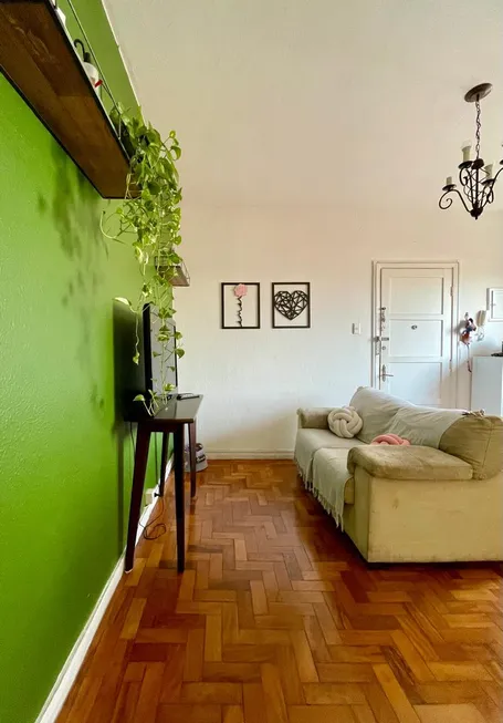 Foto 1 de Apartamento com 2 Quartos à venda, 52m² em Vila Belmiro, Santos
