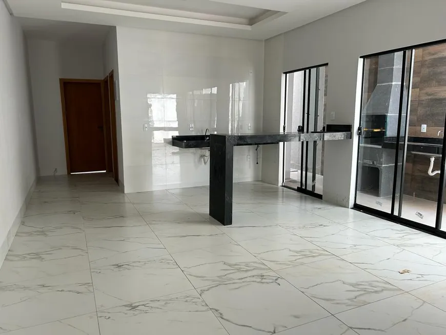 Foto 1 de Casa com 3 Quartos à venda, 91m² em Residencial Sao Leopoldo , Goiânia