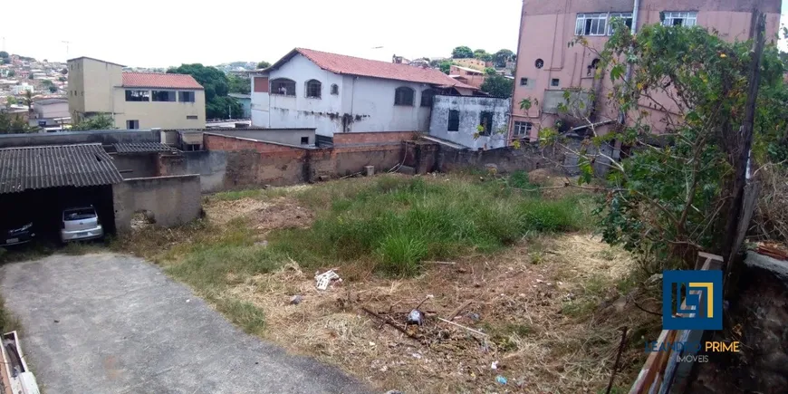 Foto 1 de Lote/Terreno à venda, 720m² em São Benedito, Santa Luzia