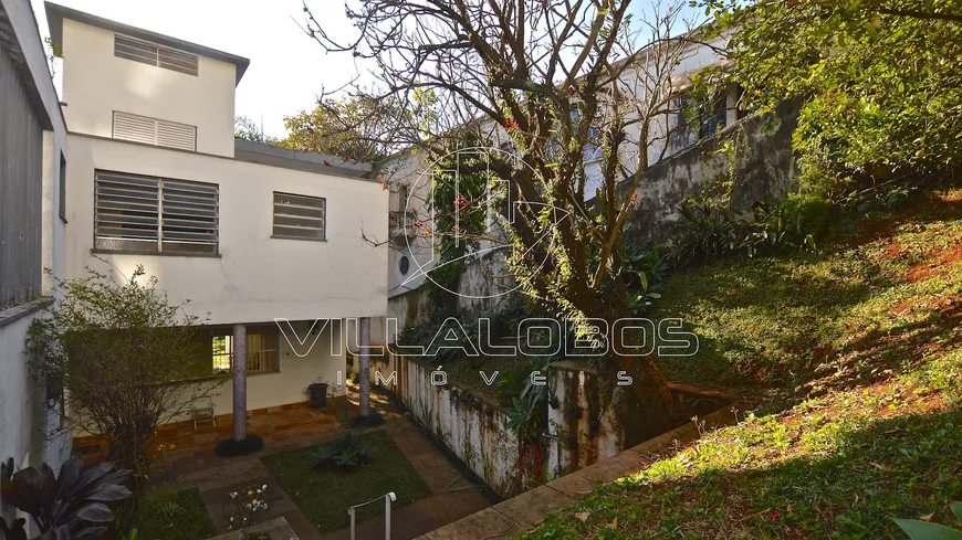 Foto 1 de Casa com 7 Quartos à venda, 619m² em Pacaembu, São Paulo