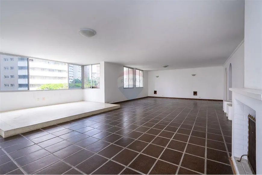 Foto 1 de Apartamento com 3 Quartos à venda, 333m² em Paraíso, São Paulo