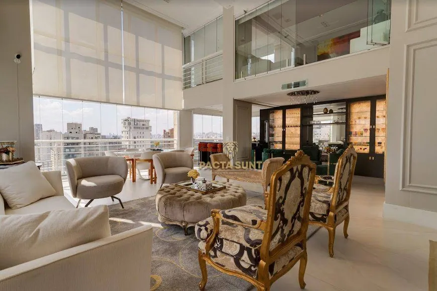 Foto 1 de Apartamento com 4 Quartos à venda, 330m² em Moema, São Paulo