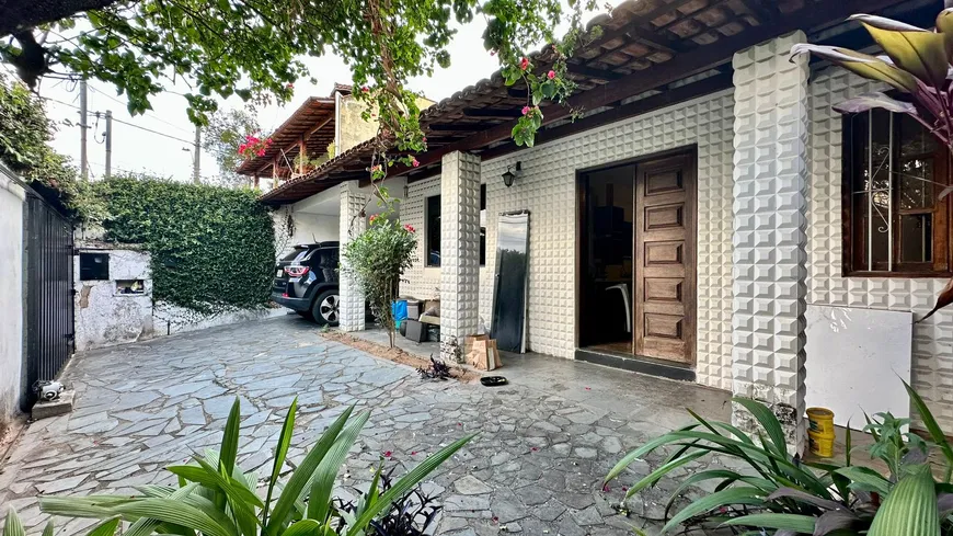 Foto 1 de Casa com 3 Quartos à venda, 160m² em Alípio de Melo, Belo Horizonte