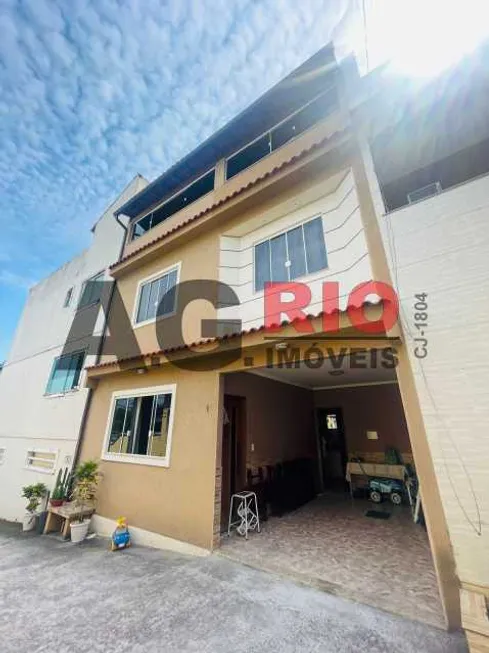 Foto 1 de Casa com 2 Quartos à venda, 49m² em Bento Ribeiro, Rio de Janeiro