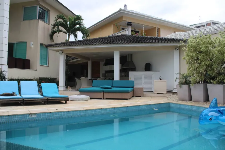 Foto 1 de Casa de Condomínio com 4 Quartos à venda, 917m² em Barra da Tijuca, Rio de Janeiro