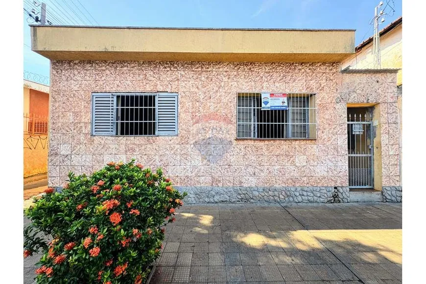 Foto 1 de Casa com 3 Quartos à venda, 199m² em Campos Eliseos, Ribeirão Preto