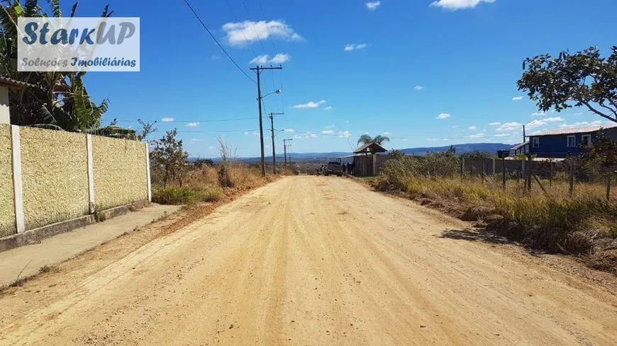 Foto 1 de Lote/Terreno à venda, 360m² em , Caetanópolis