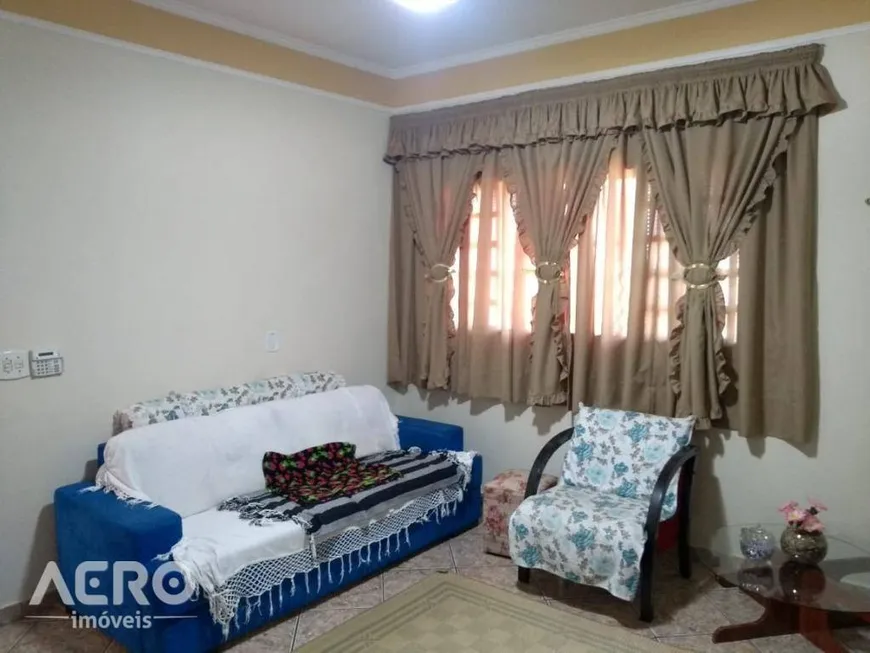 Foto 1 de Casa com 4 Quartos à venda, 171m² em Jardim Vânia Maria, Bauru