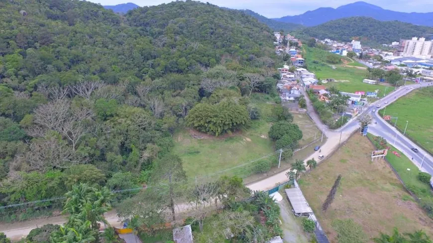 Foto 1 de Lote/Terreno à venda, 30825m² em São Francisco de Assis, Camboriú