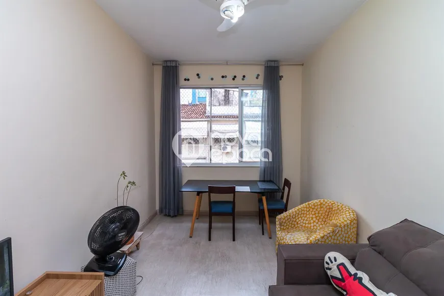 Foto 1 de Apartamento com 3 Quartos à venda, 88m² em Botafogo, Rio de Janeiro