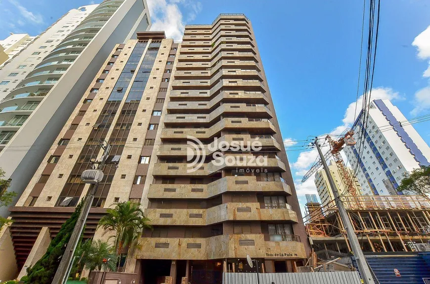 Foto 1 de Apartamento com 4 Quartos à venda, 252m² em Água Verde, Curitiba