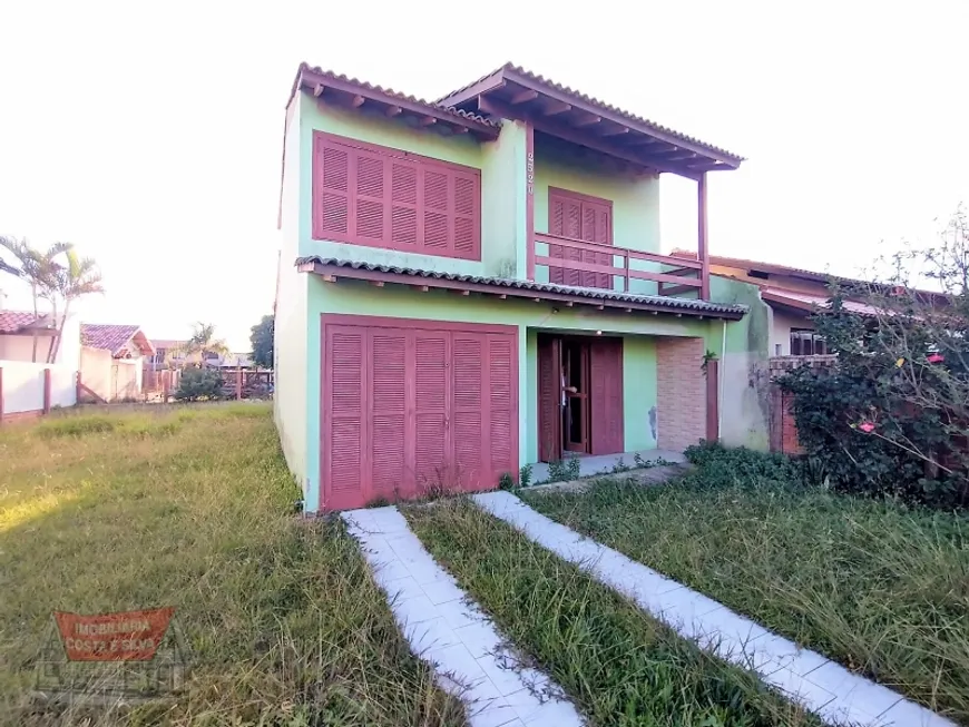 Foto 1 de Sobrado com 3 Quartos à venda, 140m² em Centro, Imbé