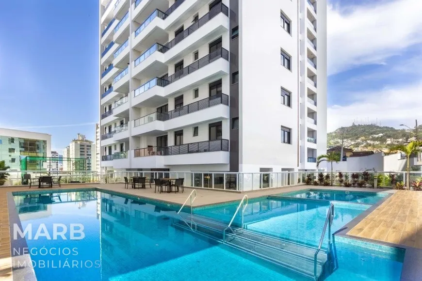 Foto 1 de Apartamento com 3 Quartos à venda, 111m² em Agronômica, Florianópolis