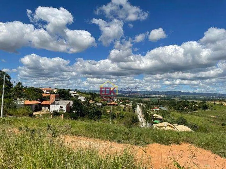 Foto 1 de Lote/Terreno à venda, 2000m² em Marambaia, Caçapava