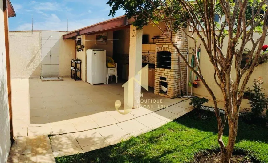 Foto 1 de Casa com 3 Quartos à venda, 162m² em Villa Branca, Jacareí