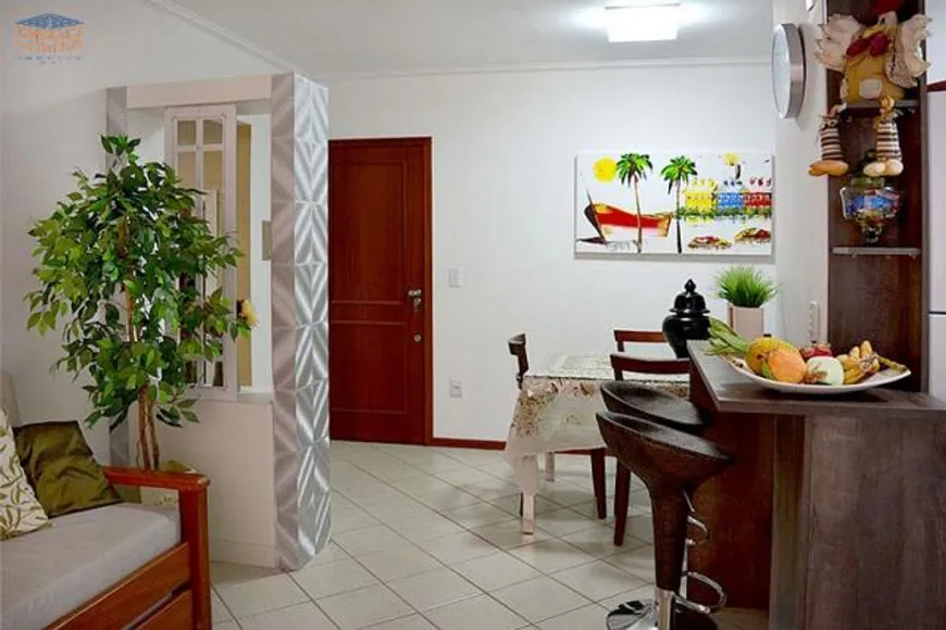 Foto 1 de Apartamento com 1 Quarto para alugar, 45m² em Cachoeira do Bom Jesus, Florianópolis