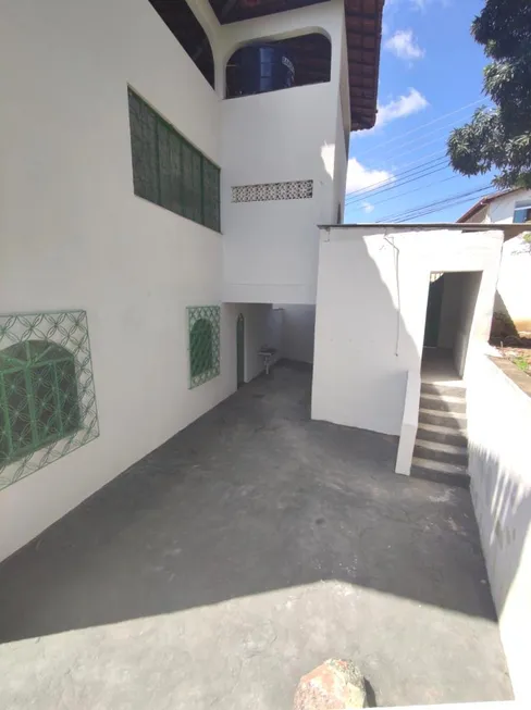 Foto 1 de Casa com 3 Quartos para alugar, 170m² em Gra Duquesa, Governador Valadares