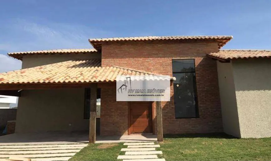 Foto 1 de Casa de Condomínio com 3 Quartos à venda, 245m² em Condominio Village Ipanema, Aracoiaba da Serra