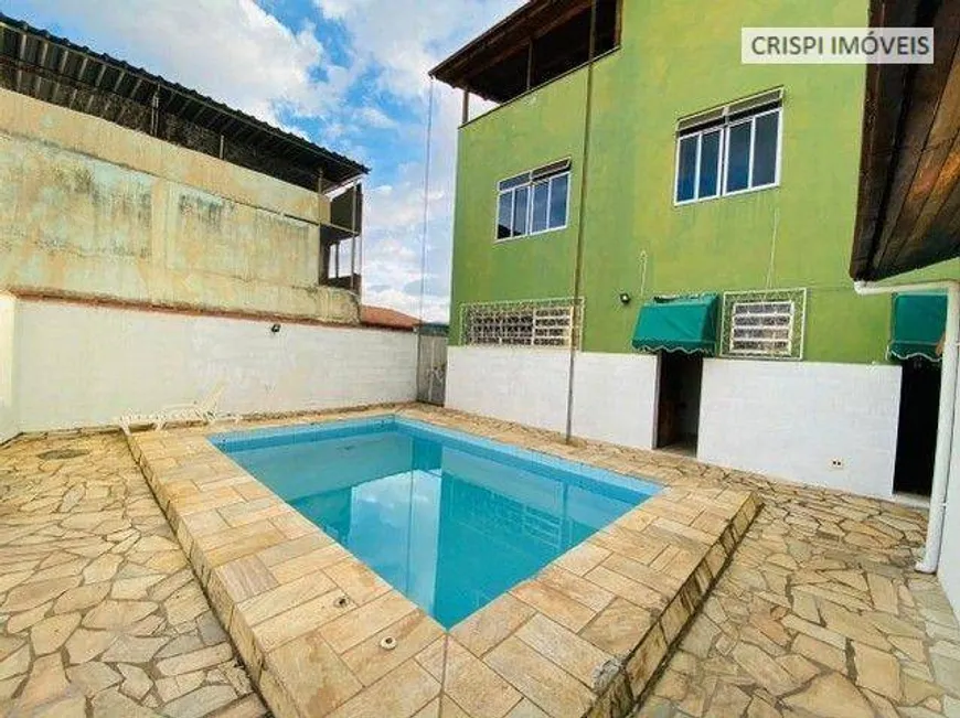 Foto 1 de Casa com 4 Quartos à venda, 250m² em Bairu, Juiz de Fora