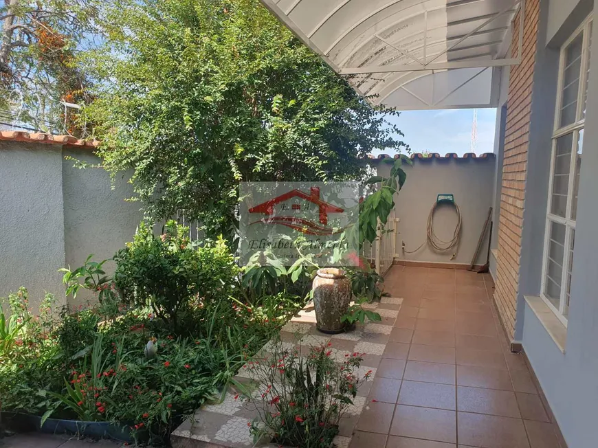 Foto 1 de Casa com 3 Quartos à venda, 182m² em Jardim Leocadia, Sorocaba
