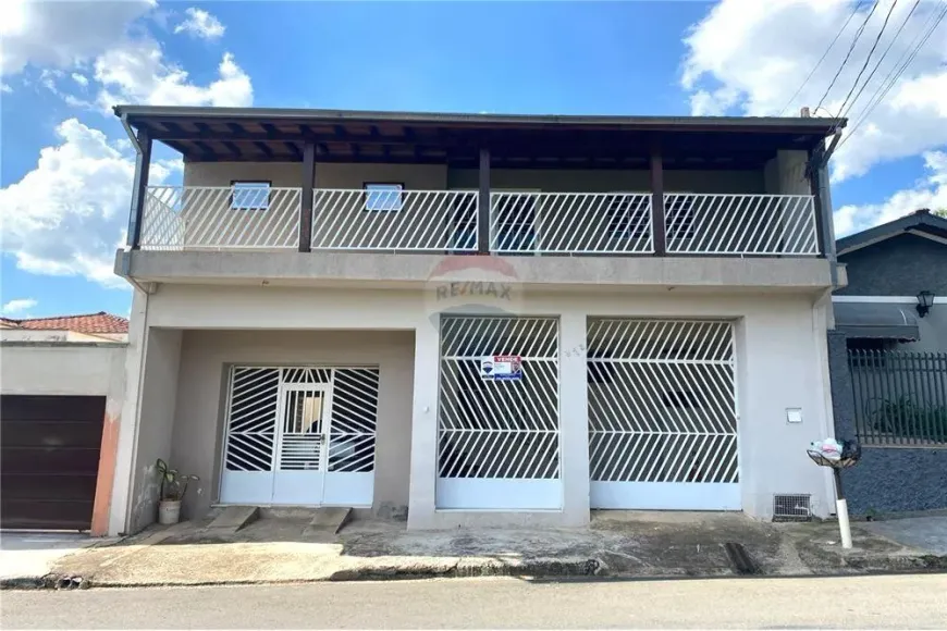 Foto 1 de Casa com 3 Quartos à venda, 170m² em Jardim Camboriu, Itapira